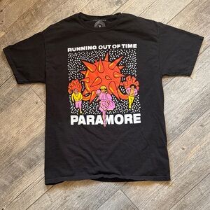 Paramore Black Graphic Tee - Short Sleeve